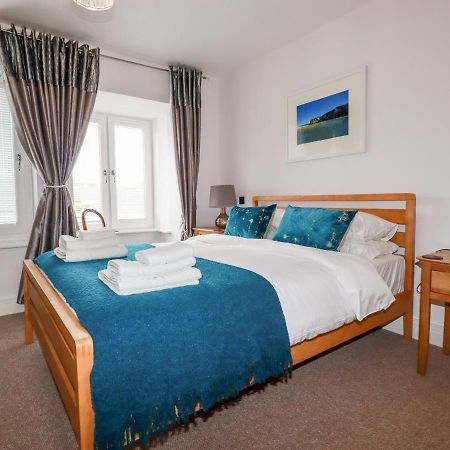 Villa 6 Ocean Heights à New Quay Extérieur photo